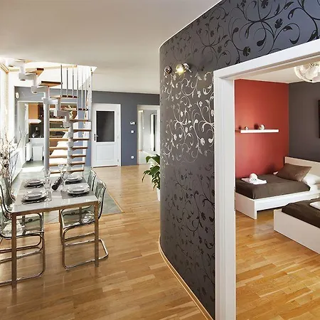 Hotell Ibis Wenceslas Square 3*
