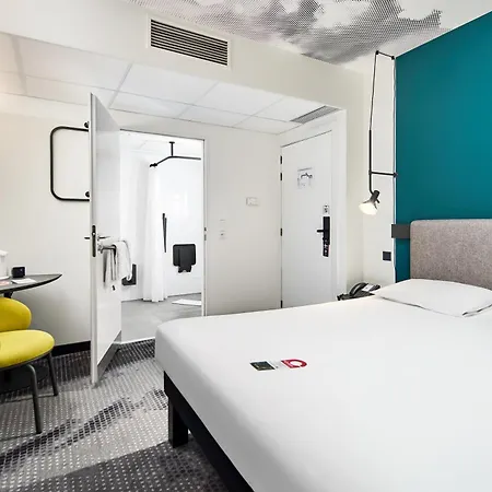 Ibis Wenceslas Square Hotell 3*