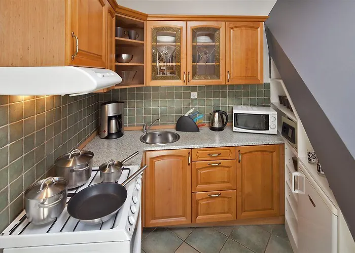 Ibis Wenceslas Square 3*