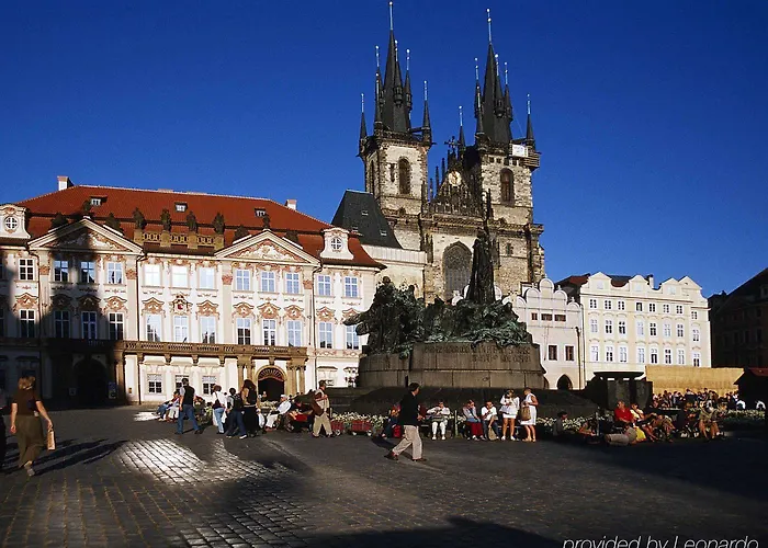 Ibis Wenceslas Square Hotel 3*