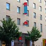 Ibis Wenceslas Square Hotel 3*