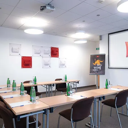 Ibis Wenceslas Square 3* Prague
