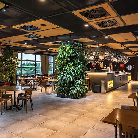 Hotel Ibis Wenceslas Square 3*