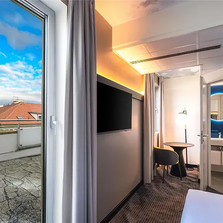Ibis Wenceslas Square 3* Prague